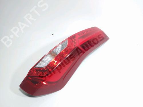 Used Right taillight Right taillight 37066168 37066168