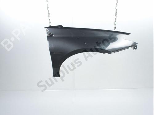 Used Right front fenders Right front fenders 37771615 37771615