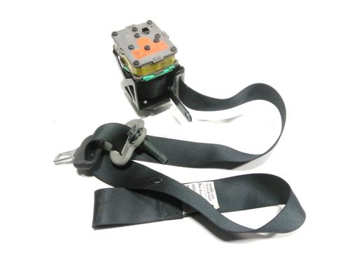 Højre fortil seleforstrammer TOYOTA YARIS (_P9_) 1.4 D-4D (NLP90_, NLP90R) (90 hp) 28233216