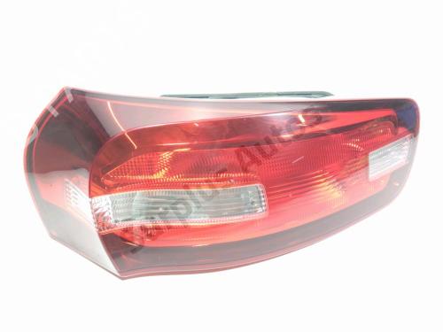 left-taillight-citroen-c4-picasso-ii-2013-40465305 main image