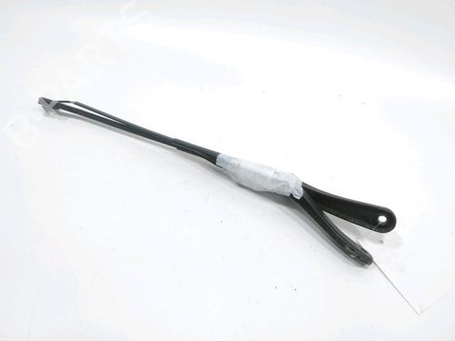 Used Front windshield wiper arm DACIA DUSTER (HS_) 1.5 dCi 4x4 (HSMC, HSMD) (110 hp) 31007798