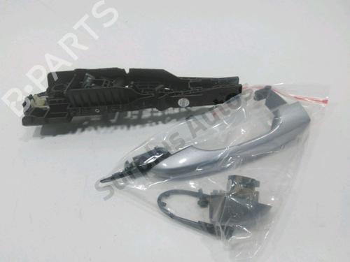 Used Rear left exterior door handle Rear left exterior door handle JEEP CHEROKEE (KL) 2.0 CRD 4x4 (170 hp) 34338439 34338439