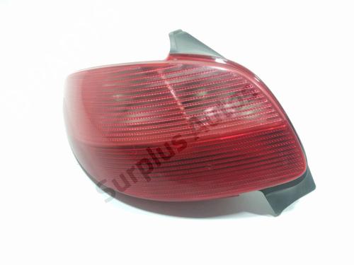 Used Left taillight PEUGEOT 206 Hatchback (2A/C) 1.4 i (75 hp) 31123421