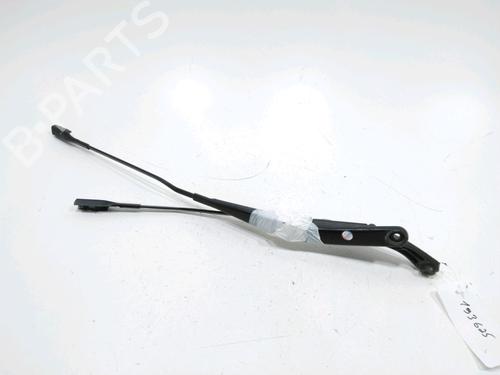 Used Front windshield wiper arm AUDI A4 B8 Avant (8K5) 2.0 TDI (120 hp) 31007738