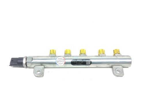Used Injection rail Injection rail 37763204 37763204