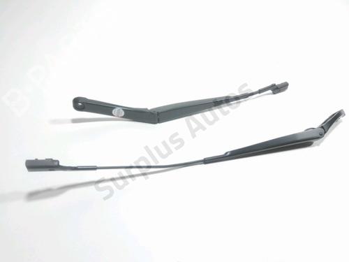 Used Front windshield wiper arm Front windshield wiper arm 37790107 37790107