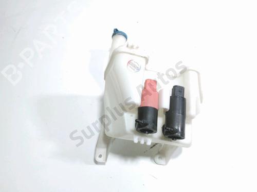 Sprinklertank Sprinklertank TOYOTA YARIS (_P9_) 1.4 D-4D (NLP90_, NLP90R) (90 hp) 33816084 33816084
