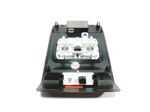 Interior roof light RENAULT CLIO V (B7_) 1.0 TCe 100 (B7MT) | BP28263777I8 - Image 2
