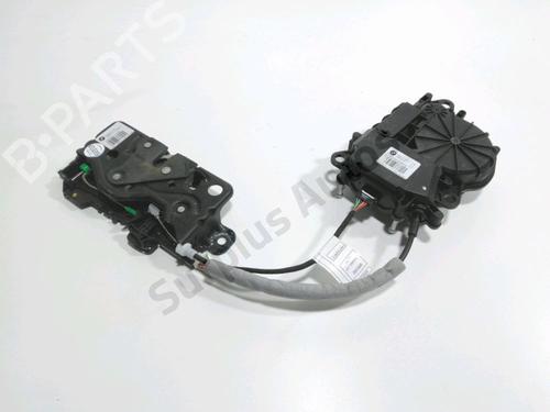 Used Tailgate lock Tailgate lock BMW X1 (F48) sDrive 18 d (150 hp) 40214362 40214362