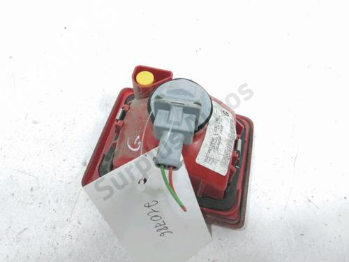 Rear fog light PEUGEOT 407 SW (6E_, 6D_) 1.6 HDi 110 | BP31006935C37