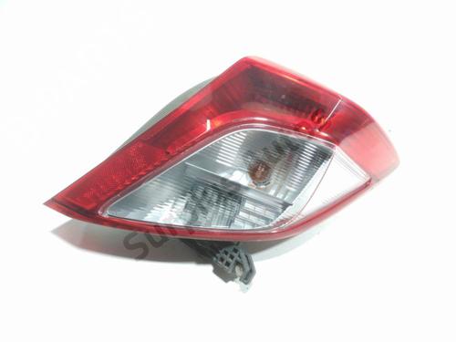 Used Right taillight TOYOTA YARIS (_P13_) 1.4 D (NLP130_, NLP130) (90 hp) 32402341