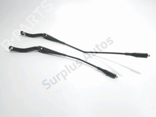 Used Front windshield wiper arm OPEL CORSA E (X15) 1.4 (08, 68) (90 hp) 30367674