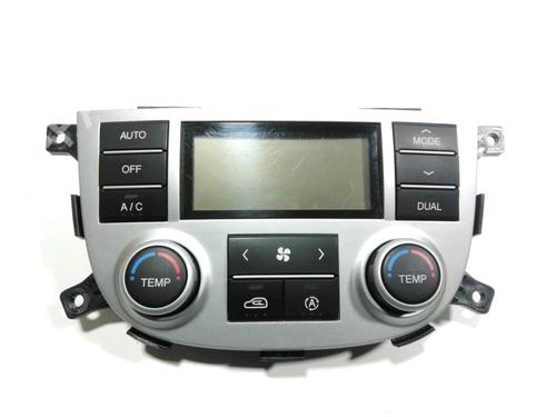 Used Climate control HYUNDAI SANTA FÉ II (CM) 2.2 CRDi 4x4 (155 hp) 28227700