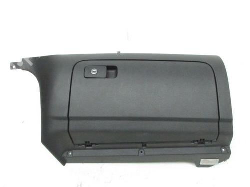 Used Glove box Glove box 37769556 37769556