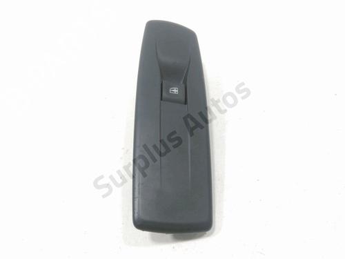 Højre fortil elrude kontakt Højre fortil elrude kontakt RENAULT MEGANE III Hatchback (BZ0/1_, B3_) 1.5 dCi (BZ09, BZ0D, BZ1W, BZ29, BZ14) (110 hp) 37457646 37457646