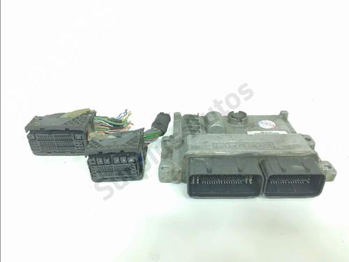 Used Engine control unit (ECU) Engine control unit (ECU) PEUGEOT 308 II (LB_, LP_, LW_, LH_, L3_) 2.0 BlueHDi 150 (150 hp) 40212729 40212729