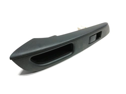 Used Right rear window switch NISSAN NOTE (E11, NE11) [2005-2013]  28249897