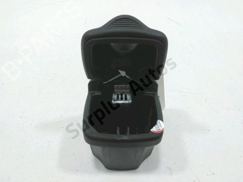 Used Ashtray Ashtray SUZUKI SWIFT III (MZ, EZ) 1.3 DDiS (RS413D) (75 hp) 30992224 30992224