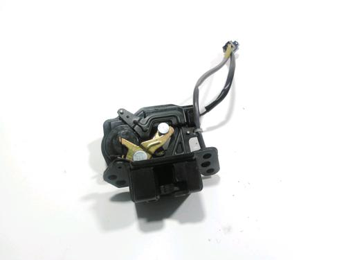 Used Tailgate lock TOYOTA COROLLA Verso (ZER_, ZZE12_, R1_) 2.0 D-4D (CUR10_, CUR10R) (116 hp) 28260533