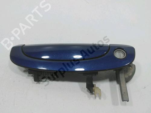 Used Front right exterior door handle HYUNDAI GETZ (TB) 1.1 (67 hp) 30995844
