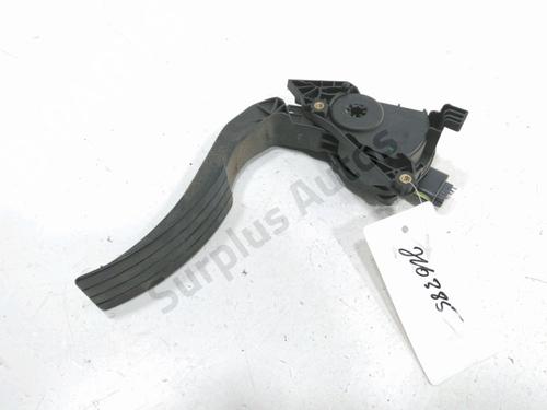 Pedal RENAULT CAPTUR I (J5_, H5_) 1.5 dCi 90 (J5N4, J5M5, J5MW, J5M6, J5AL, J5AJ) (90 hp) 30985059