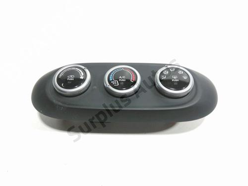 Used Climate control Climate control 38613528 38613528