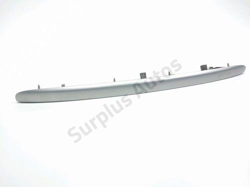 Used Tailgate handle PEUGEOT 206 Hatchback (2A/C) 2.0 HDI 90 (90 hp) 28260423