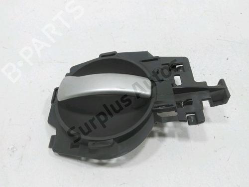 Used Front right interior door handle Front right interior door handle CITROËN C3 I (FC_, FN_) 1.4 HDi (68 hp) 30996281 30996281