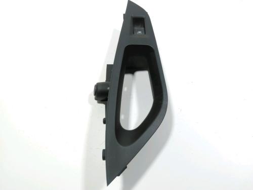 Used Left rear window switch Left rear window switch SEAT LEON ST (5F8) 1.6 TDI (105 hp) 37781042 37781042