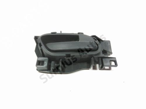 Used Front right interior door handle Front right interior door handle 30828619 30828619
