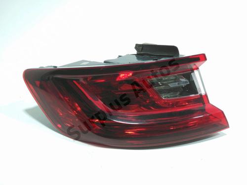 left-taillight-renault-megane-iv-hatchback-b9amn_-2015-40060859 main image