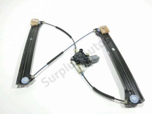 Rudehejsemekanisme Højre foran VW TOURAN (5T1) 1.4 TSI (150 hp) 28240345
