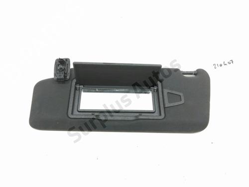 Used Left sun visor Left sun visor 31004110 31004110