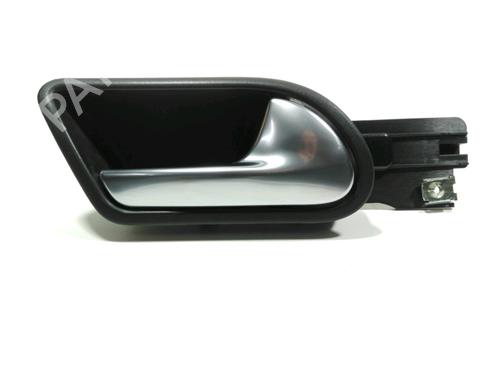 Used Front right interior door handle VW GOLF V (1K1) 1.4 16V (75 hp) 28242847