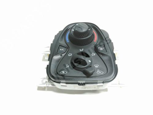 climate-control-peugeot-108-2014-38613525 main image
