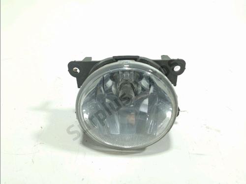 right-front-fog-light-peugeot-2008-i-cu_-2013-37292469 main image