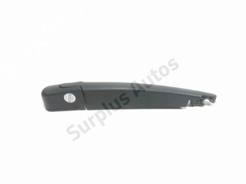 Bras d'essuie-glace arrière HYUNDAI i30 (PDE, PD, PDEN) 1.0 T-GDI (120 hp) 31914234