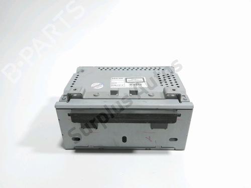 Used Radio Radio FORD FIESTA VI (CB1, CCN) 1.5 TDCi (75 hp) 33010078 33010078