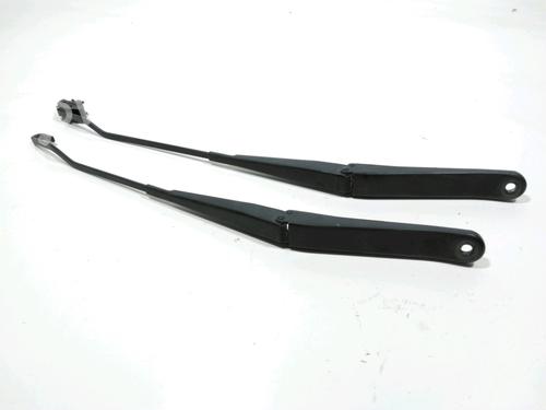 Used Front windshield wiper arm Front windshield wiper arm 37790002 37790002