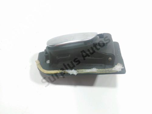 Used Front right interior door handle Front right interior door handle 37775055 37775055