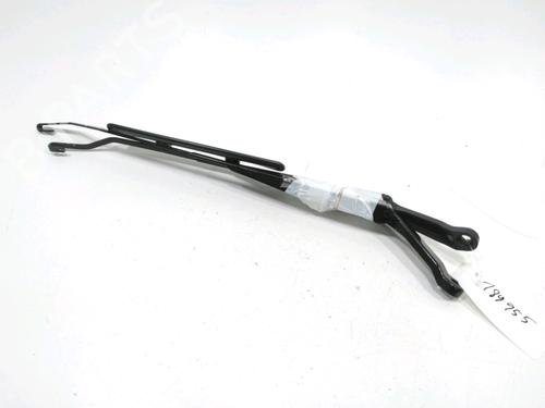 Used Front windshield wiper arm HONDA CIVIC VI Hatchback (EJ, EK) 1.4 i S (EJ9) (90 hp) 31007695