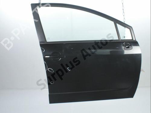 Used Right front door TOYOTA COROLLA Verso (ZER_, ZZE12_, R1_) 1.8 (ZNR11_, ZNR11R) (129 hp) 28243835