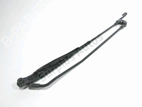 Scheibenwischer vorne für PEUGEOT 107 (PM_, PN_) 1.0 (68 hp) 32771052