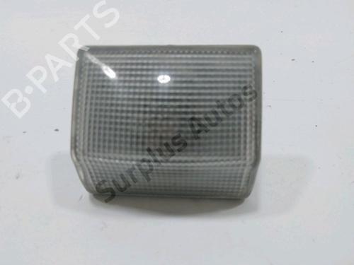 Pisca lateral direito RENAULT CLIO III (BR0/1, CR0/1) 1.6 16V (BR05, BR0B, BR0Y, BR15, BR1J, BR1M, BR1Y, CR0B,... (112 hp) 31180939