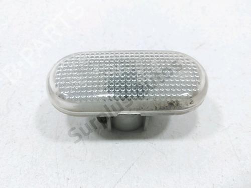 Used Right side indicator Right side indicator 38981943 38981943