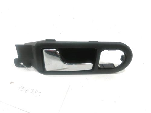 Used Rear left interior door handle Rear left interior door handle 31000015 31000015