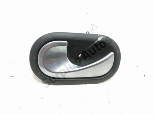 Used Rear left interior door handle Rear left interior door handle 31000038 31000038