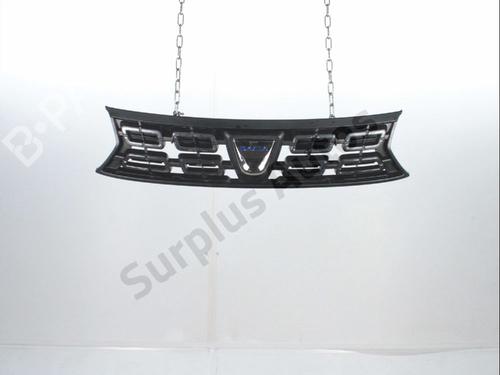 Used Grille Grille 38261130 38261130