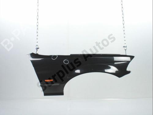 right-front-fenders-bmw-3-e46-1997-1998-1999-2000-2001-2002-2003-2004-2005-31032643 main image