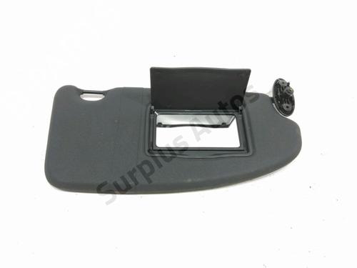 Used Right sun visor Right sun visor 37784749 37784749